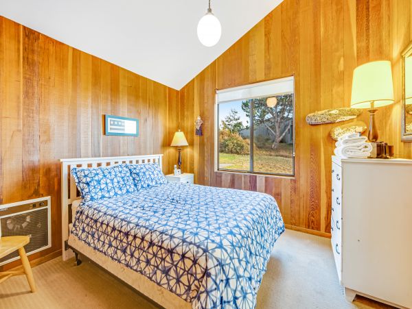 Sonoma County Home 984454