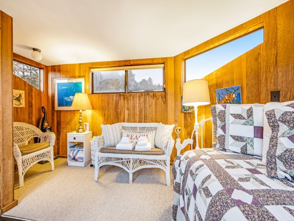 Sonoma County Home 984454