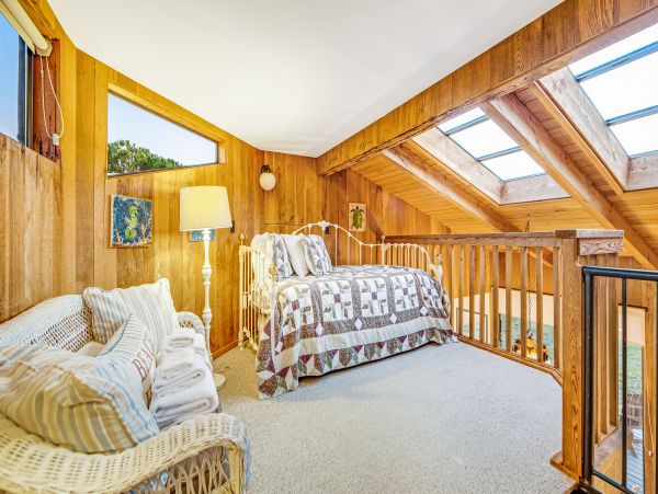Sonoma County Home 984454