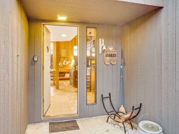 Sonoma County Home 984454