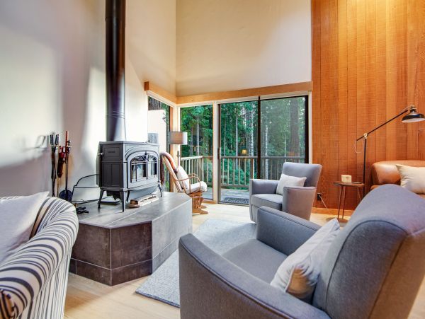 Sonoma County Home 984455