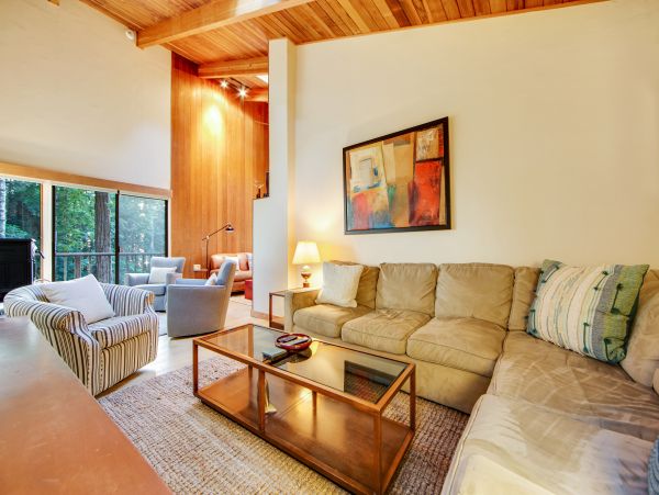 Sonoma County Home 984455