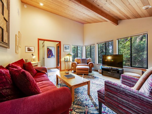 Sonoma County Home 984455
