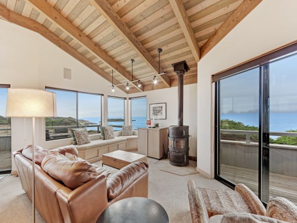 Sonoma County Home 984456