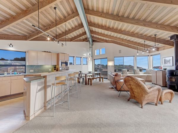 Sonoma County Home 984456