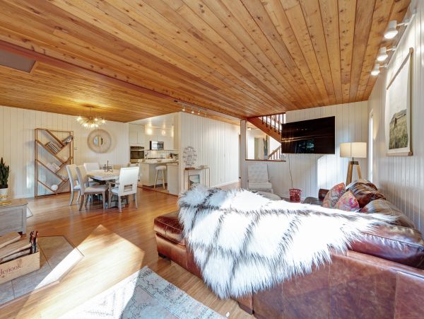 Sonoma County Home 984457