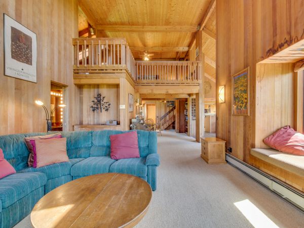 Sonoma County Home 984458