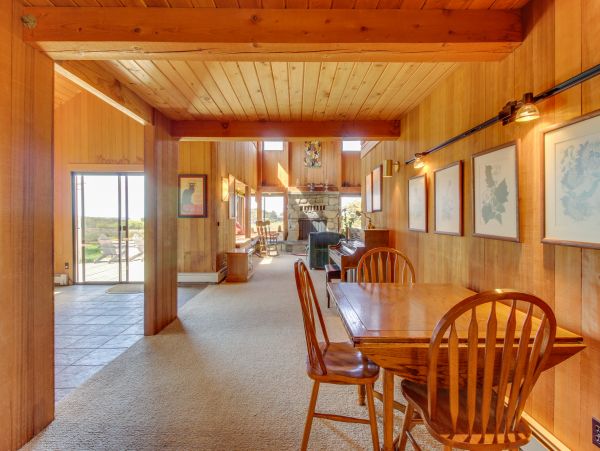 Sonoma County Home 984458