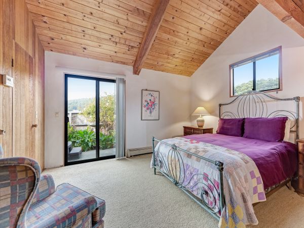 Sonoma County Home 984458