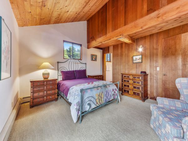 Sonoma County Home 984458