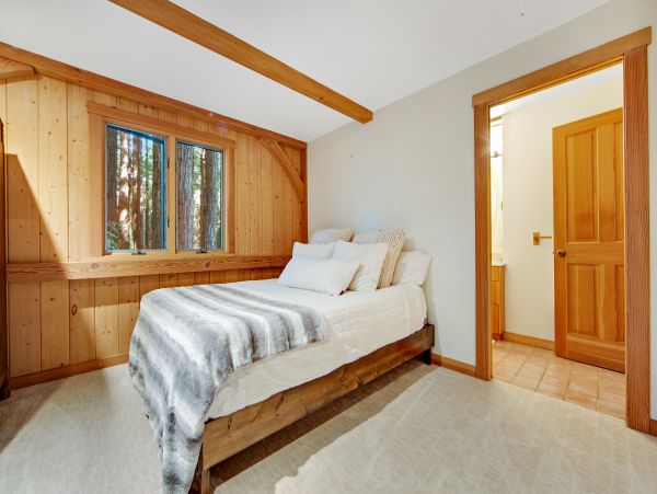 Sonoma County Home 984459