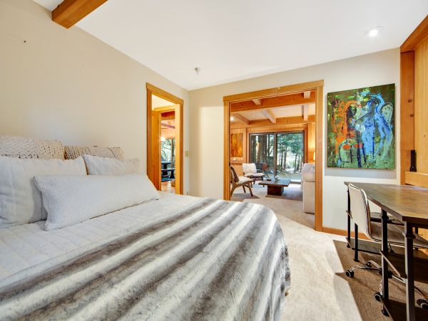 Sonoma County Home 984459
