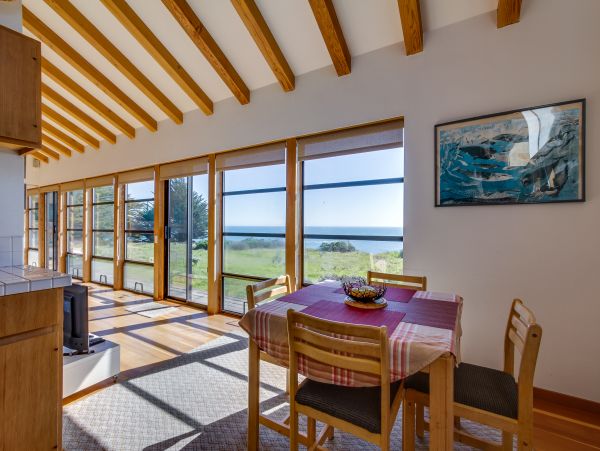 Sonoma County Home 984464