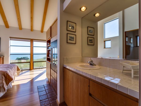 Sonoma County Home 984464