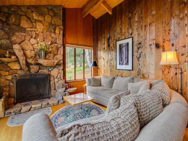Sonoma County Home 984465