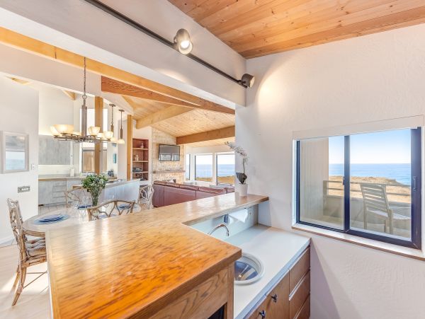 Sonoma County Home 984467