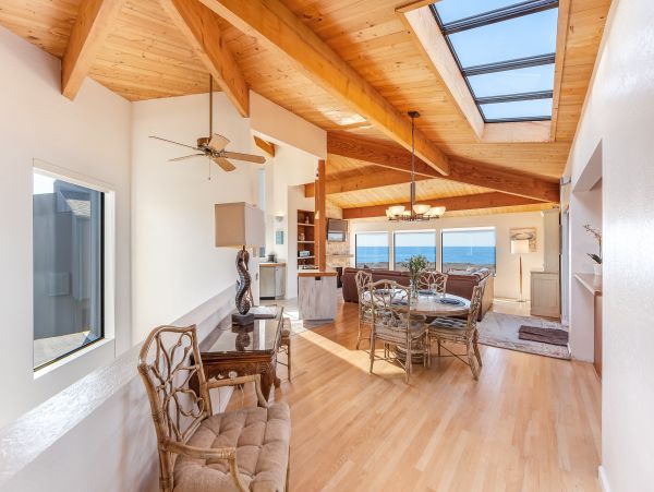 Sonoma County Home 984467