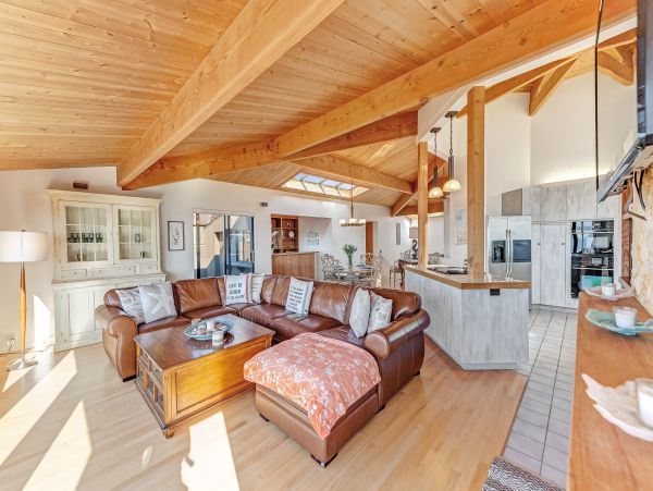Sonoma County Home 984467