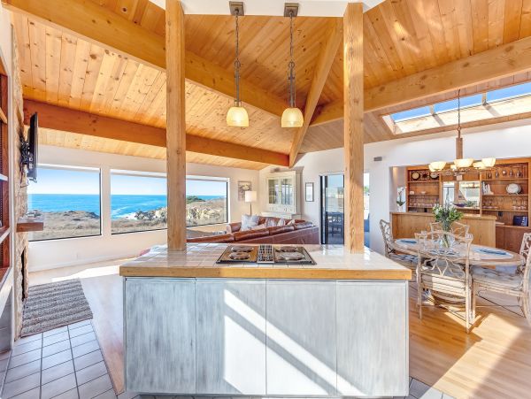 Sonoma County Home 984467