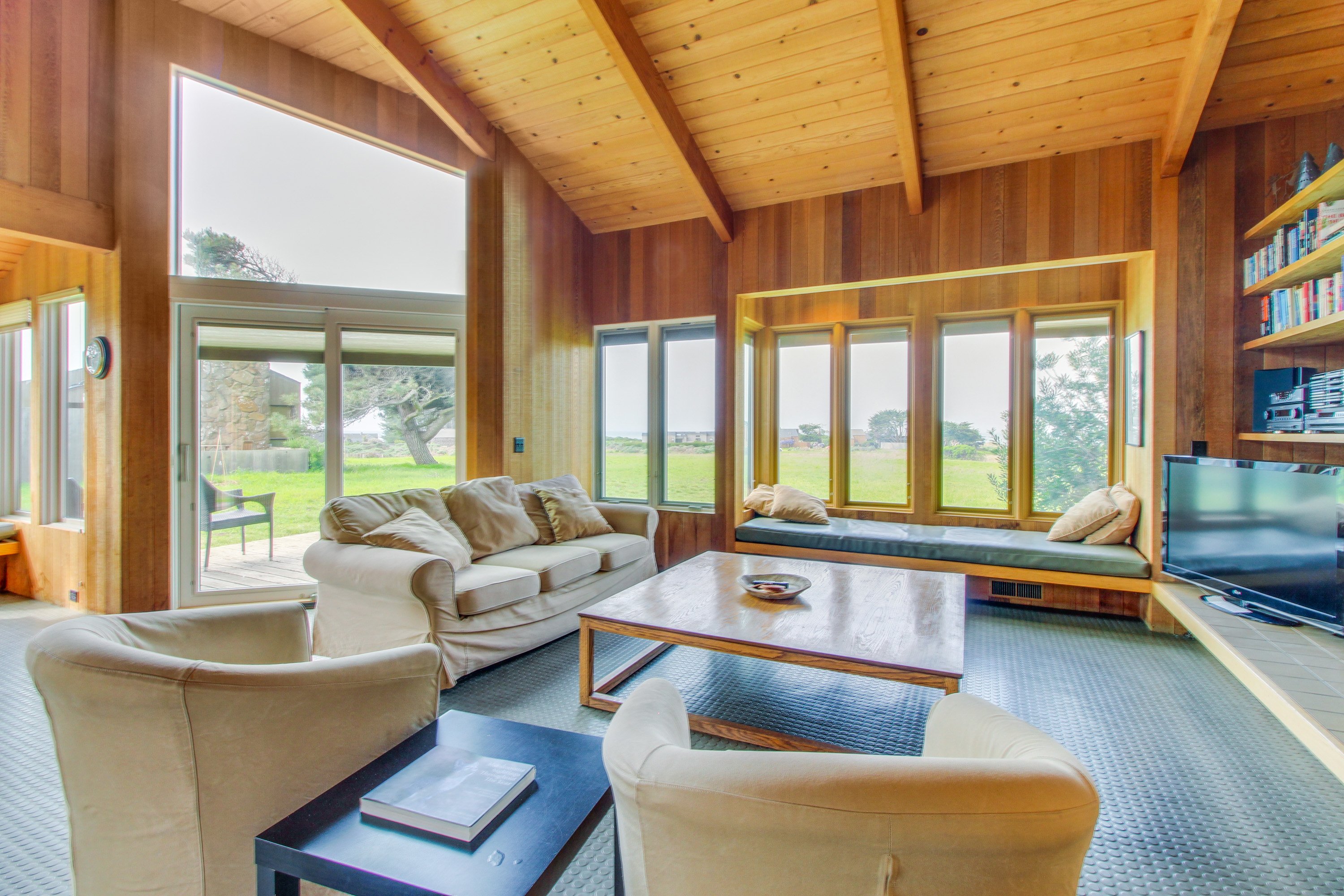 Sonoma County Home 984468