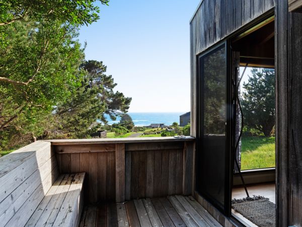 Sonoma County Home 984469