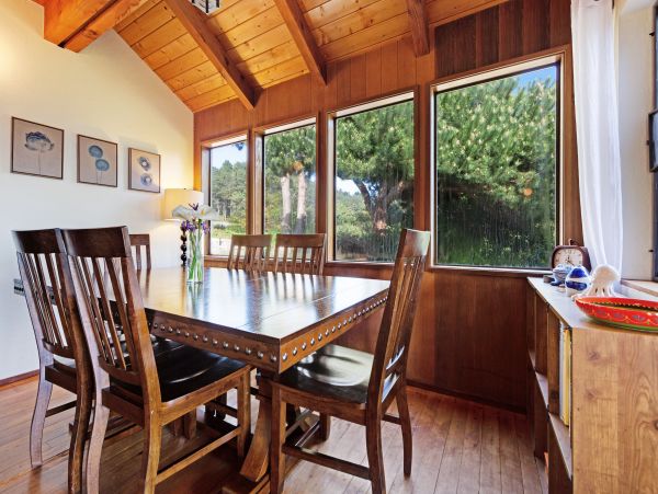 Sonoma County Home 984469
