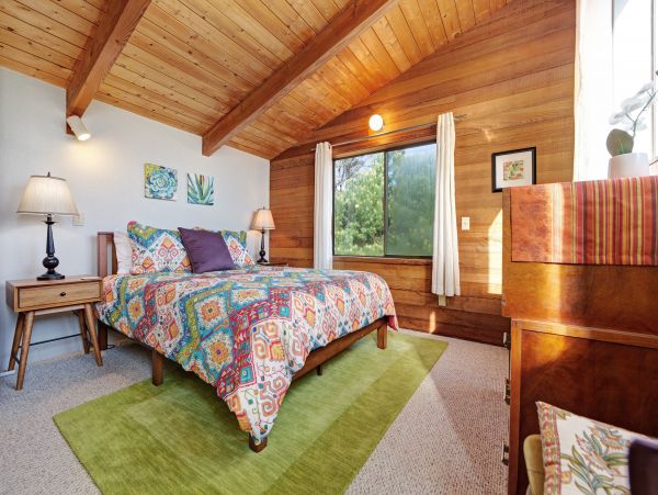 Sonoma County Home 984469