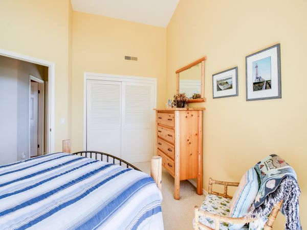 Sonoma County Home 984470