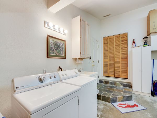 Sonoma County Home 984470