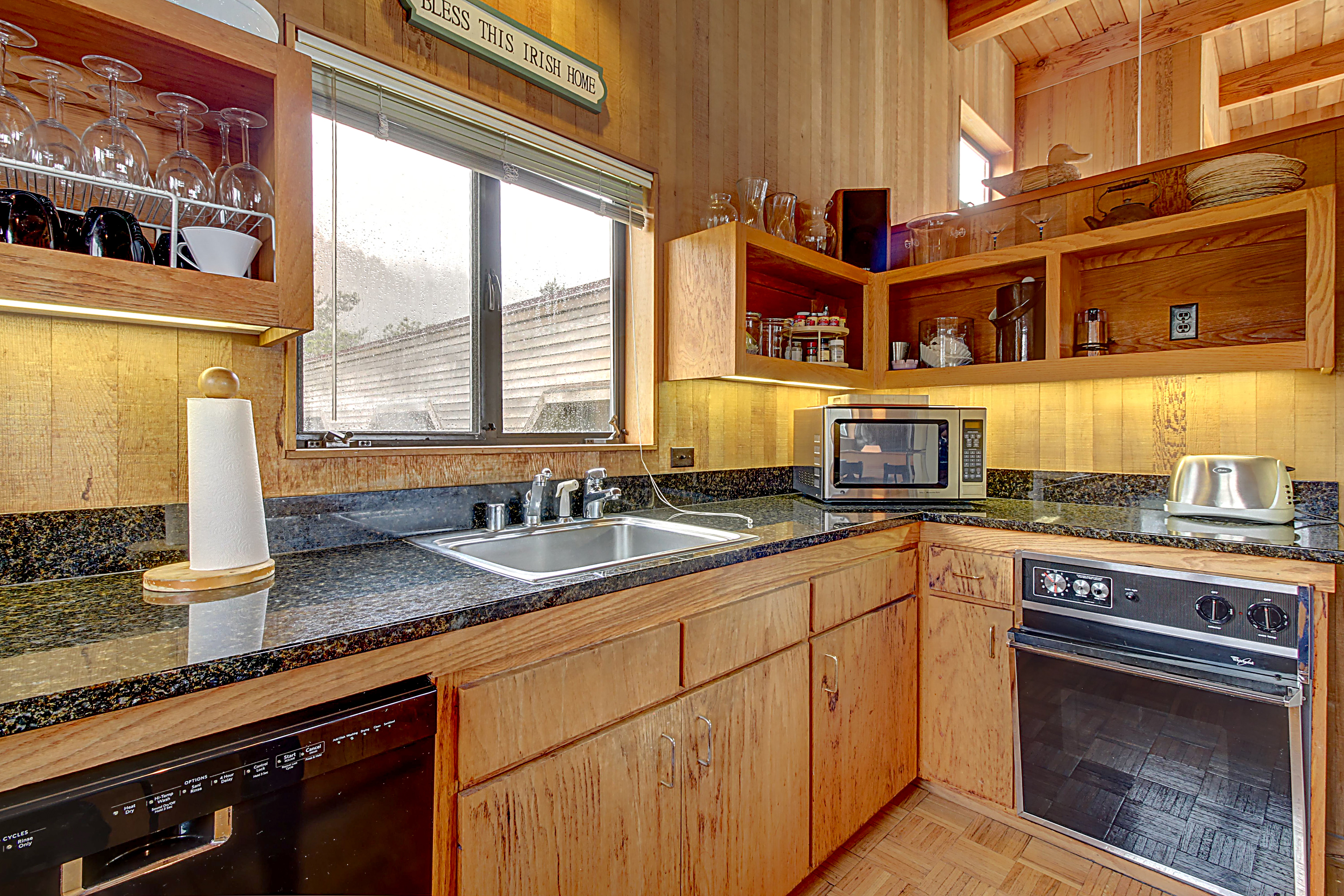 Sonoma County Home 984471