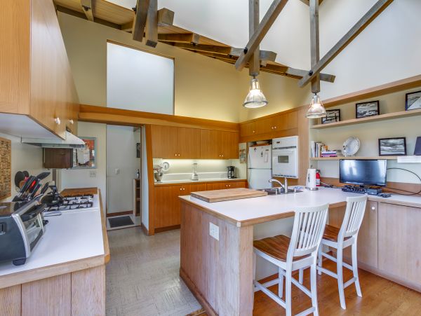 Sonoma County Home 984472