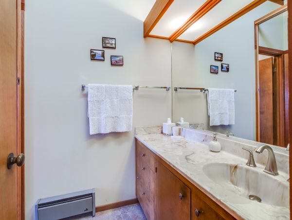 Sonoma County Home 984472