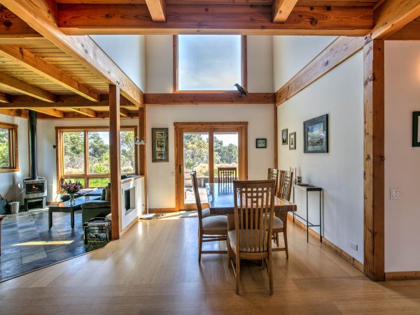 Sonoma County Home 984473