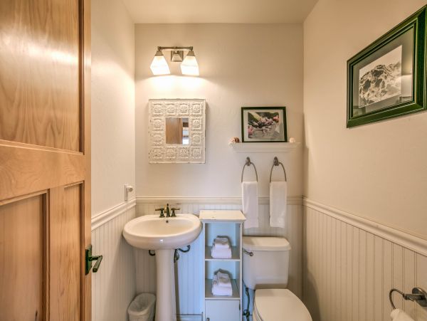 Sonoma County Home 984473