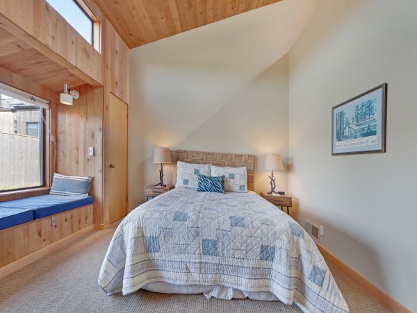 Sonoma County Home 984474