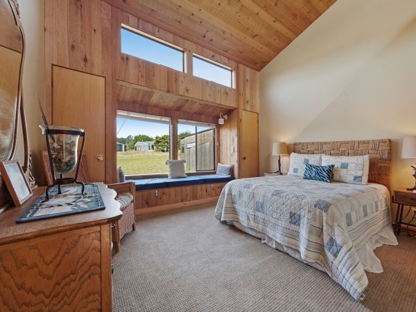 Sonoma County Home 984474