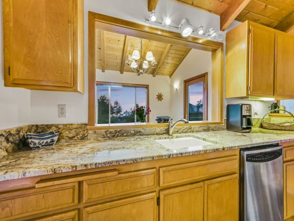 Sonoma County Home 984475