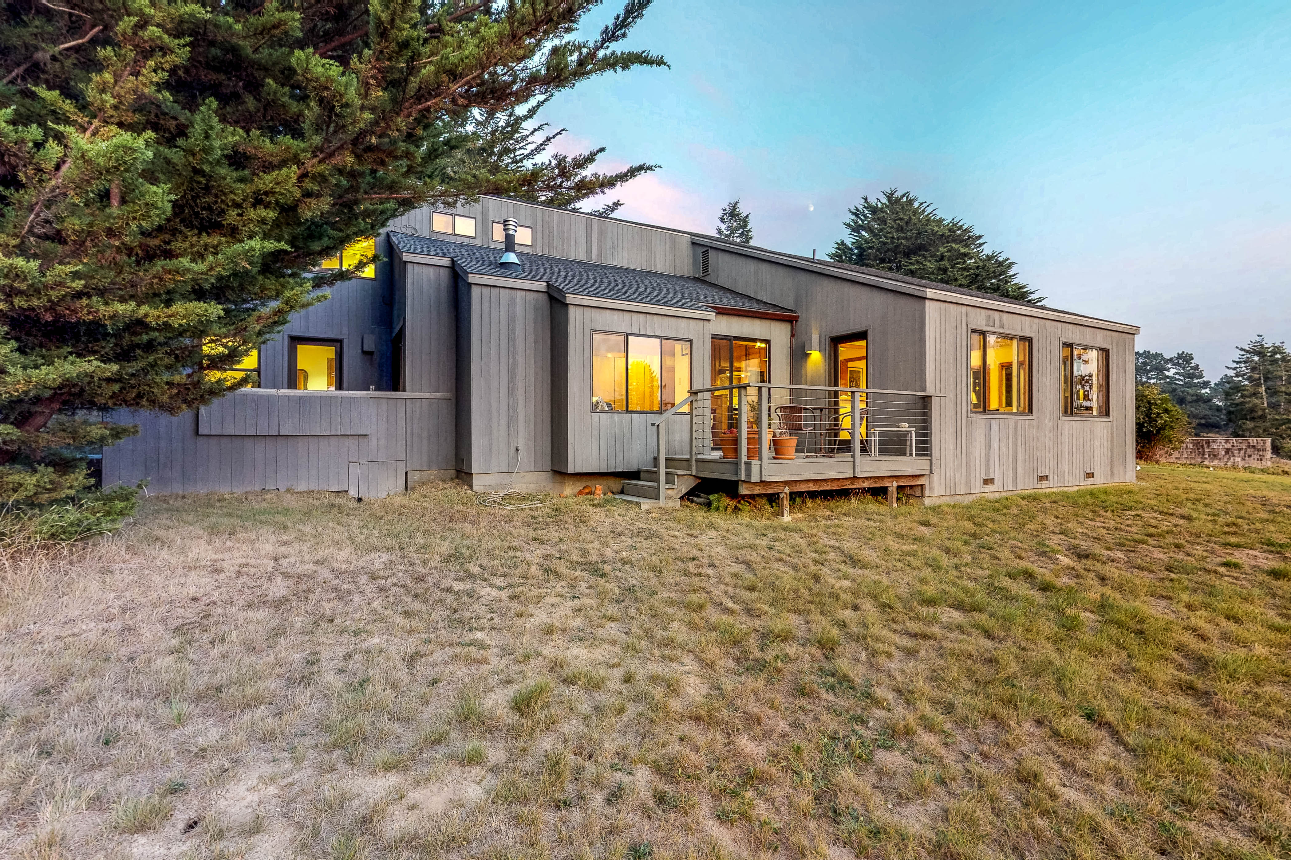 Sonoma County Home 984475