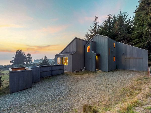 Sonoma County Home 984475