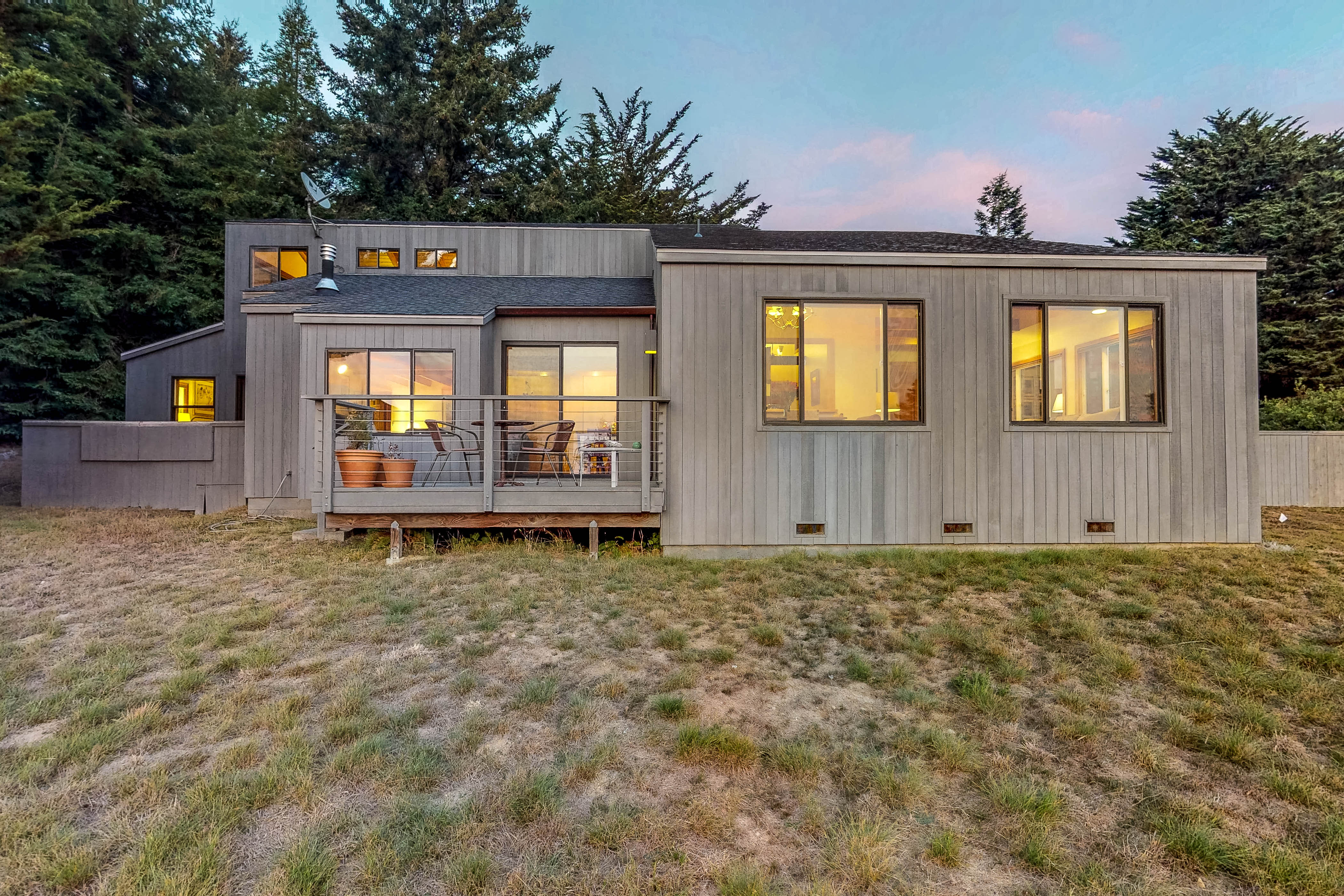 Sonoma County Home 984475