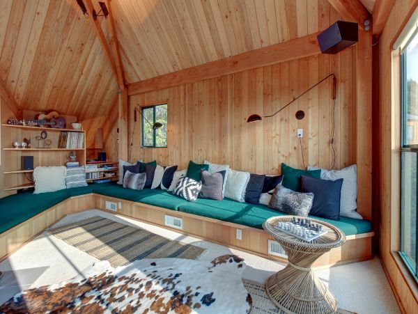 Sonoma County Home 984476