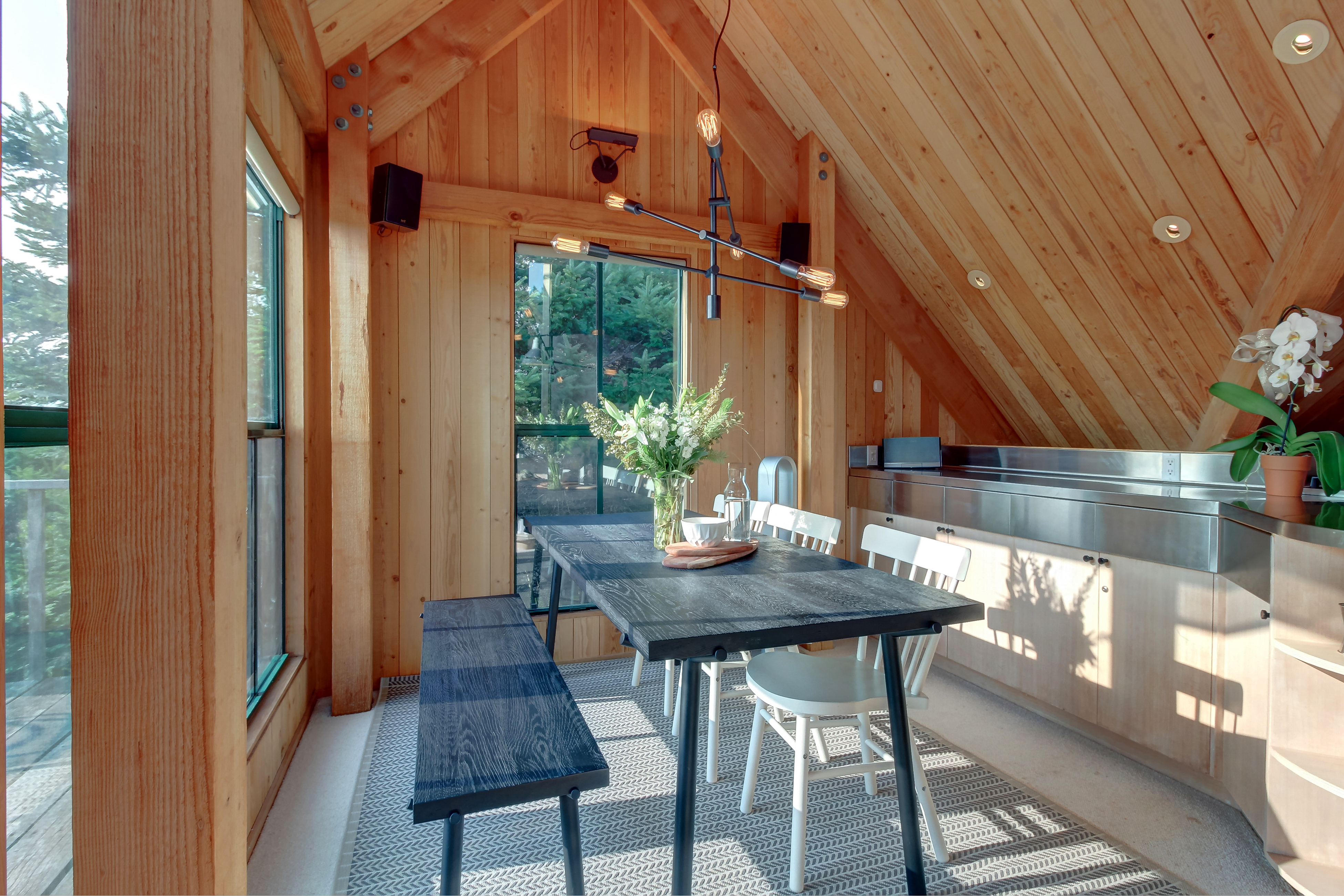 Sonoma County Home 984476