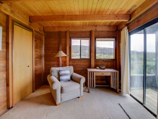 Sonoma County Home 984477