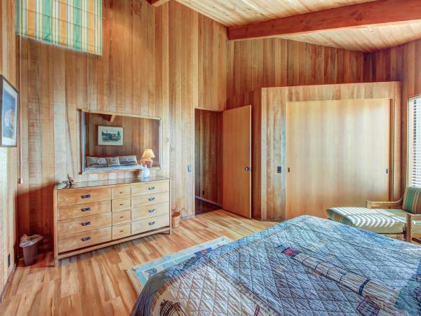 Sonoma County Home 984478