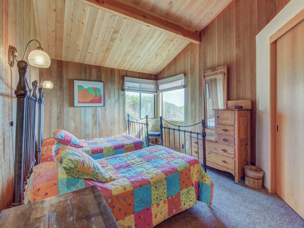 Sonoma County Home 984478