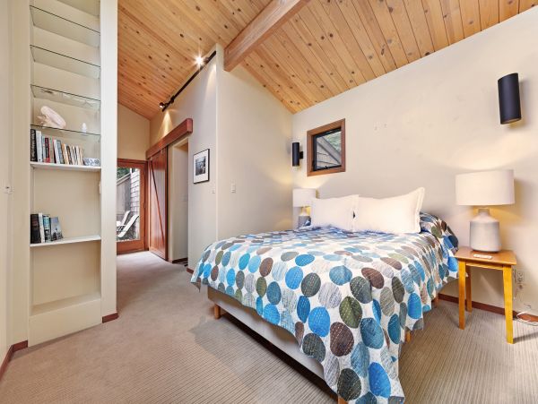 Sonoma County Home 984479