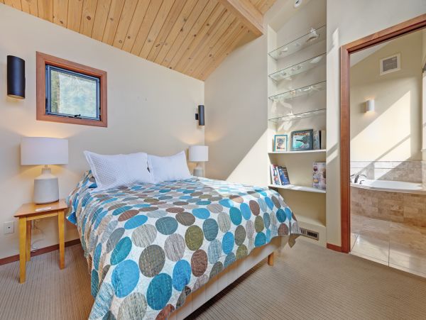 Sonoma County Home 984479
