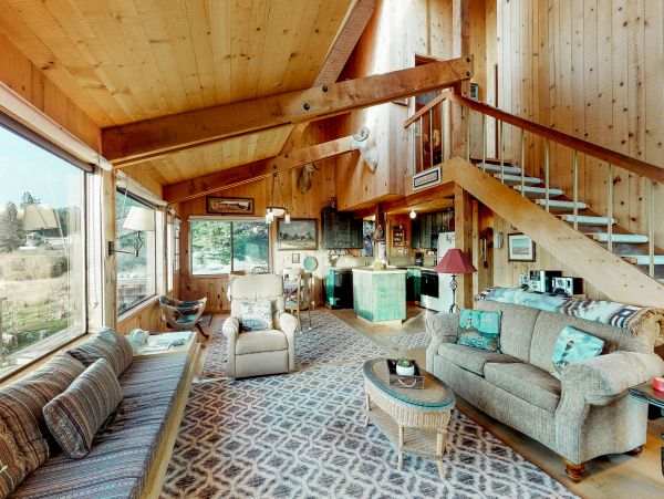 Sonoma County Home 984480