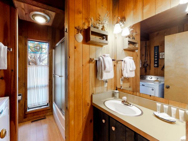 Sonoma County Home 984480