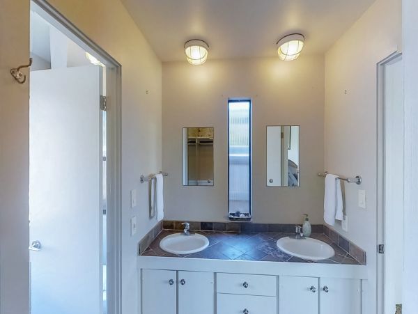 Sonoma County Home 984484
